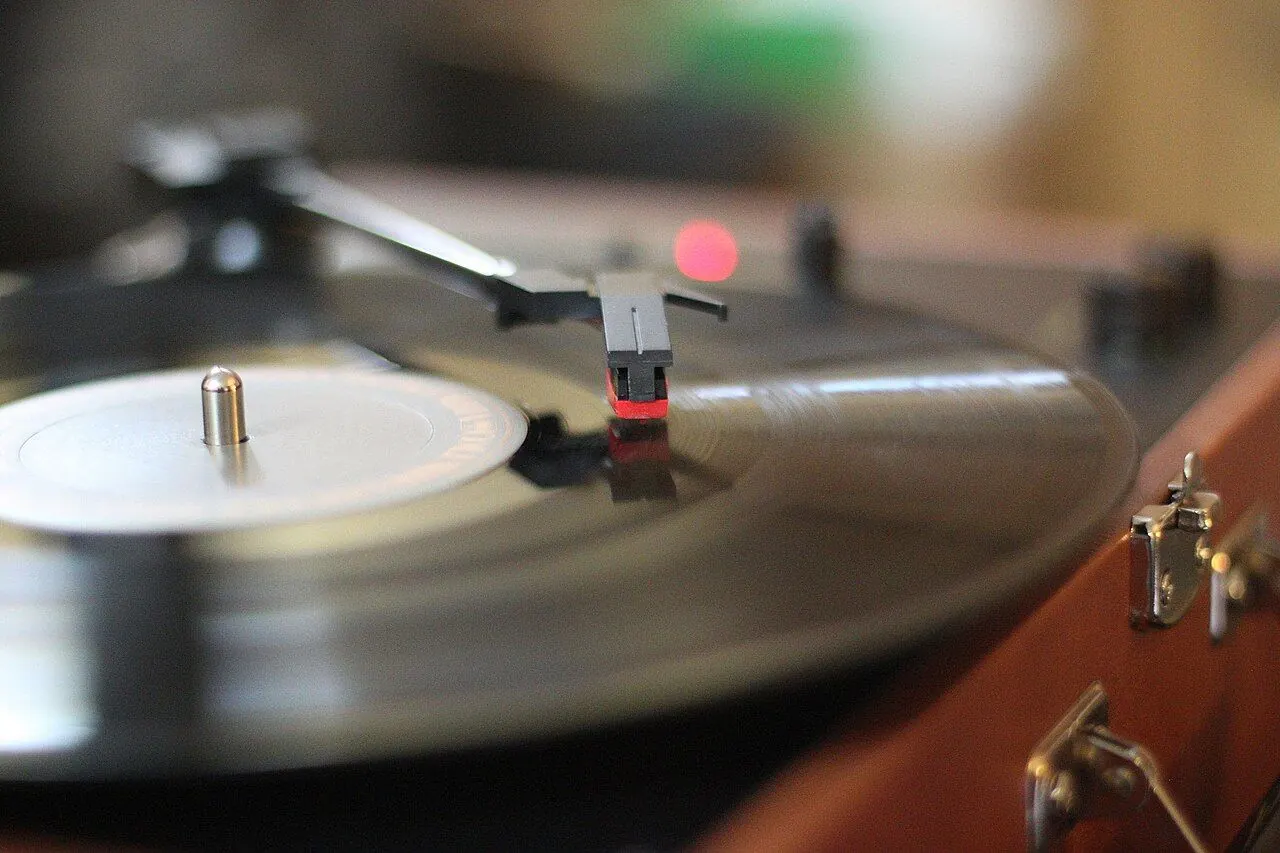 Record Makers: A Chatham Pub Starts a Label
